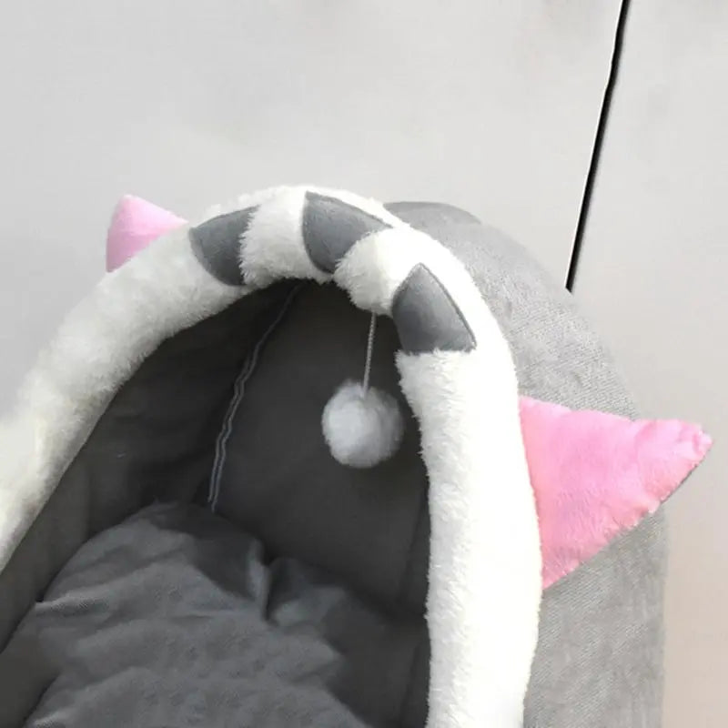 Thermal Cartoon Animal Ear Design Pet Bed - Soft and Cozy Fleece Cat Cave for Indoor Use, Comfortable Pet Furniture, Ideal Gift for Cat Lovers